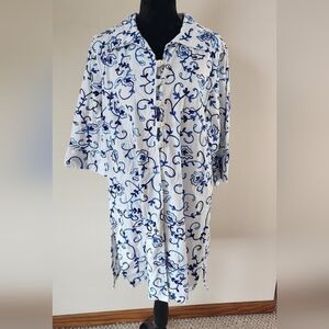 April Cornell Women's Blue Floral Light Jacket Size M.